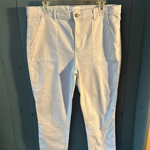 NWOT Loft Skinny Crop Light Wash Jeans, Size 14/32 - Picture 1 of 10